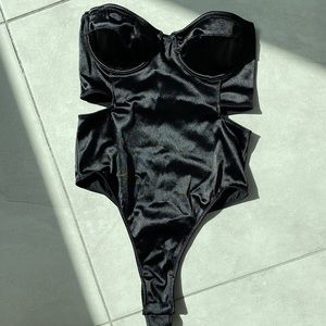 BUSTIER BODYSUIT SATIN BLACK